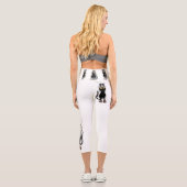 Leggings Capri Personnage de chat drôle grattant le tissu (Verso)