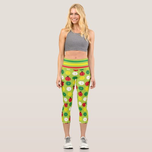 Leggings Capri Pickleball ladybugs et picklaballs sur vert frais (Recto)