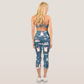 Leggings Capri Playful Penguin Pattern (Verso)