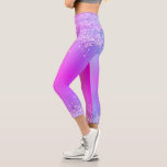 Leggings Capri Purple bleu rose Capri Parties scintillant<br><div class="desc">Parties scintillant moderne violet rose Neon Étincelle Danses Dance Party Capri Leggings - Ajouter votre texte unique - Faire votre cadeau spécial - Redimensionner et déplacer ou supprimer et ajouter du texte / des éléments avec outil de personnalisation. Conception par MIGNED. Veuillez voir mes autres projets. Vous pouvez également transférer...</div>