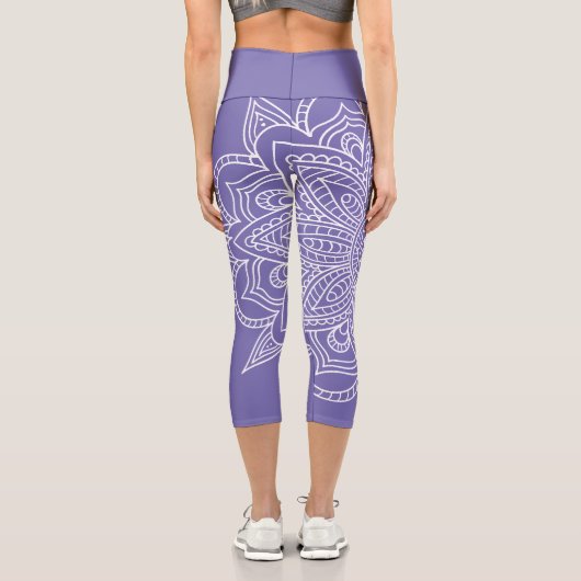 Leggings Capri Purple Periwinkle et blanc Mandala Yoga Capri (Verso)