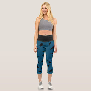 Leggings Capri requin-taupe sur dégradé bleu océan