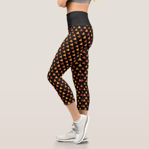 Leggings Capri Rouge  Jaune  Orange sur le triangle noir Motif