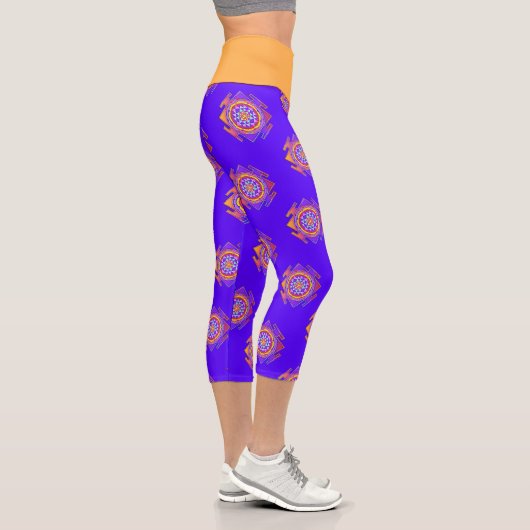 Leggings Capri Sri Yantra - Symbole hindouiste Design 1 (Droite)