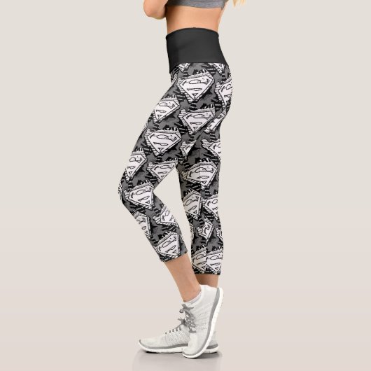 Leggings Capri Supergirl Newsprint S-Shield (Gauche)