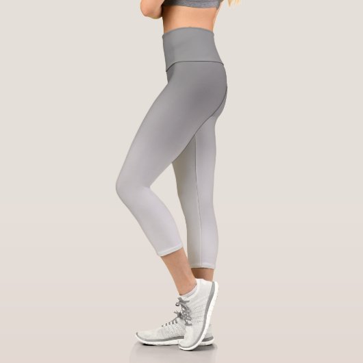 Leggings Capri Teintes grises argentées abstraites (Gauche)