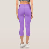 Leggings Capri Texte de Yoga blanc modifiable moderne sur Violet (Verso)