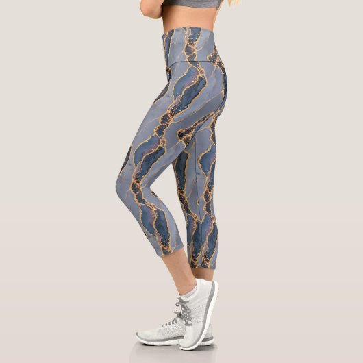 Leggings Capri Texture de marbre gris foncé de luxe avec veines d (Gauche)