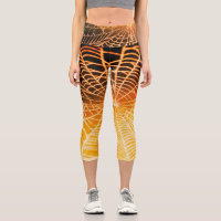 Toile d'araignée noire orange effrayante et sinist