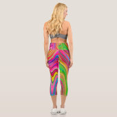 Leggings Capri Trippy Jaune, Rouge et Bleu Art Super Abstrait (Verso)