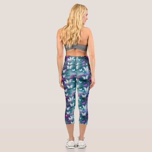 Leggings Capri Une série mystique de papillons 9 (Verso)