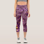 Leggings Capri Vibrant Trippy violet jaune Super Fractal Art (Recto)