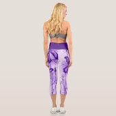Leggings Capri Violet de fleurs encrées Abstraites (Verso)