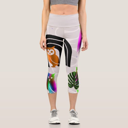 Leggings Capri Whimsical Boho Owl & Tropical Monstera Leaf (Recto)