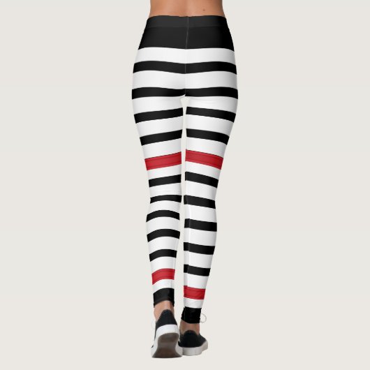 Leggings Coeurs rouges sur noir et blanc (Dos)