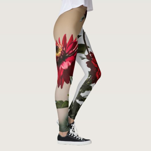 Leggings "Contraste en fleur : noire et rouge" (Droite)