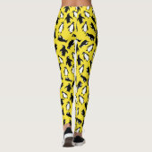 Leggings Cute black white penguin pattern yellow background (Dos)