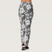 Leggings Dentelle blanche avec des roses sur les guêtres (Dos)
