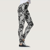 Leggings Dentelle noire avec des roses sur les guêtres (Droite)