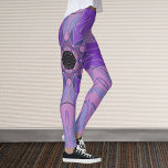 Leggings Dessin Mandala Flower violet rose et bleu<br><div class="desc">Cette fleur de mandala funky est composée de violet,  rose et bleu dans un style de dessin animé. Des visuels géométriques trippy pour l'hippie moderne ou amoureux de couleurs vibrantes!</div>