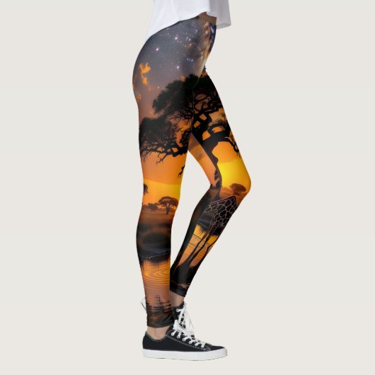 Leggings Eau potable de girafe dans le coucher de soleil co (Droite)