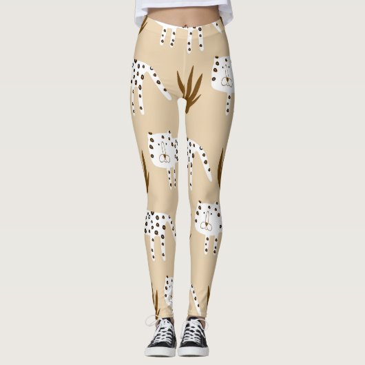 Leggings Empreinte de léopard : Motif intemporel. (Devant)
