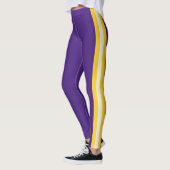 Leggings Esprit d'équipe de Lousiane sur fond violet (Gauche)