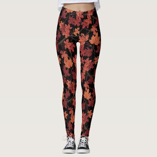 Leggings Feuilles d'érable rouges d'automne sur fond noir (Devant)