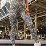 Leggings Filigree et Eléphants<br><div class="desc">Les éléphants gris et bleus parmi les jaune filigree fleurissent contre un arrière - plan brun café.</div>