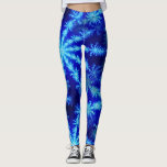 Leggings Flèche de neige bleue Psychedélique Mandelbrot Fra<br><div class="desc">Ces jambières présentent un motif psychédélique audacieux,  basé sur l'ensemble fractal Mandelbrot. Une fractale est un motif qui se répète à jamais,  basé sur une équation mathématique ou un ensemble d'équations. Cette fractale comporte des nuances de bleu.</div>