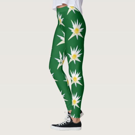 Leggings Fleur de lotus blanche sur fond vert, (Gauche)