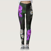 Fleurs violettes et blanches