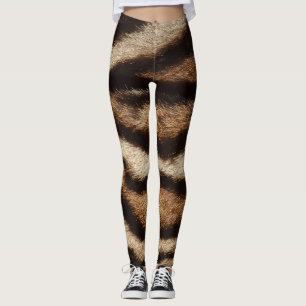 Leggings Fourrure de léopard nuageuse, motif exotique.