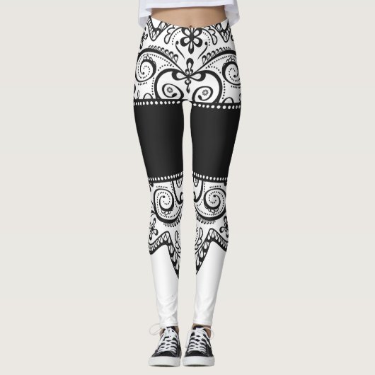 Leggings guêtres de dentelle blanches de noir de butin de (Devant)