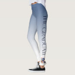 Leggings La typographie des diplômés Floral Grad Casquette<br><div class="desc">Ce design de légumineuses de graduation présente l'élégante typographie bleu foncé diplômée accentuée par le casquette coloré à motifs floraux. Parfait pour le porter pour votre fête de remise de diplômes.</div>