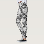 Leggings Les fleurs d'Hydrangea. Motif floral noir et blanc (Gauche)
