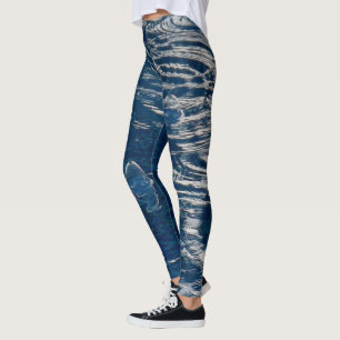 Leggings Les gouttes de pluie s'éclaboussent sur l'eau pend