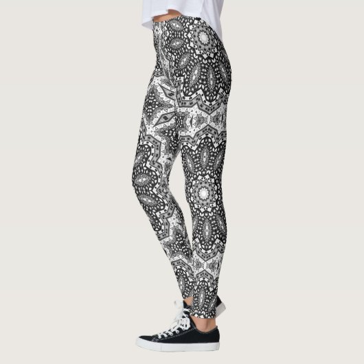 Leggings Mandala noir blanc, kaléidoscope, ornement rond (Gauche)