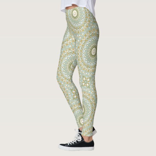 Leggings Mandala Terrien en Vert, Or et Bleu Clair (Gauche)