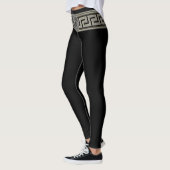 Leggings Méduse argentée et clé grecque sur noir (Gauche)