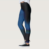 Leggings met een abstract blauw en zwart ontwerp (Links)