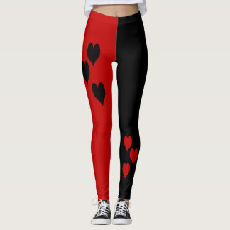 Leggings met zwarte en rode harten