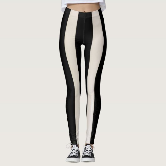 Leggings met zwarte en witte streep (Voorkant)