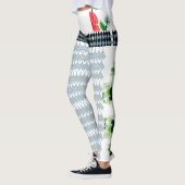 Leggings motif bleu et blanc avec un arrière - plan blanc (Gauche)