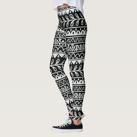 Leggings Motifs tirés par la main noirs et blancs de (Gauche)