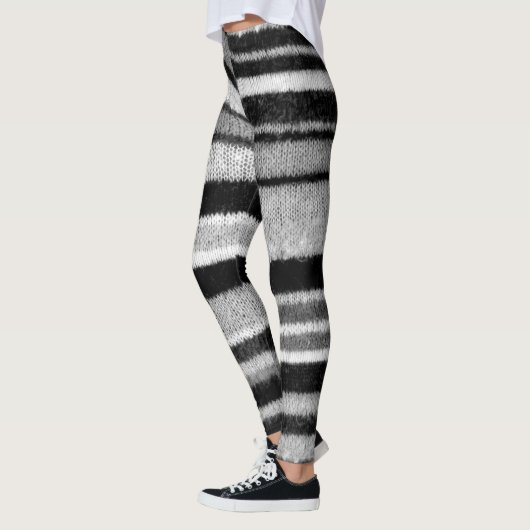 Leggings noir et blanc shabby chic tricoté rayures audacieu (Gauche)