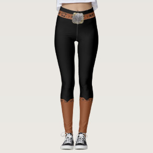 Leggings Noirs Avec Ceinture De Faux Et Bottes De