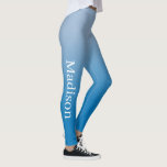 Leggings Nom élégant sur la lumière au dégradé bleu foncé<br><div class="desc">Le dégradé bleu clair à bleu foncé comporte un nom personnalisé dans une police serif blanche élégante qui descend à l'extérieur de la jambe droite. Personnalisez-le avec votre nom dans la barre latérale et ajoutez un look moderne à votre garde-robe. Pour voir le design chic ombré sur d'autres articles, cliquez...</div>