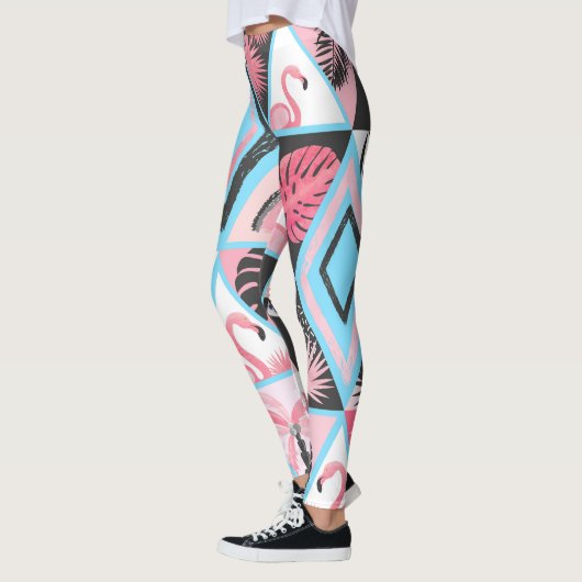 Leggings Patchwork flamingo tropical, motif de palmier. (Gauche)