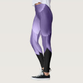 Leggings Pétales de fleurs violettes Ultra violet noir (Gauche)